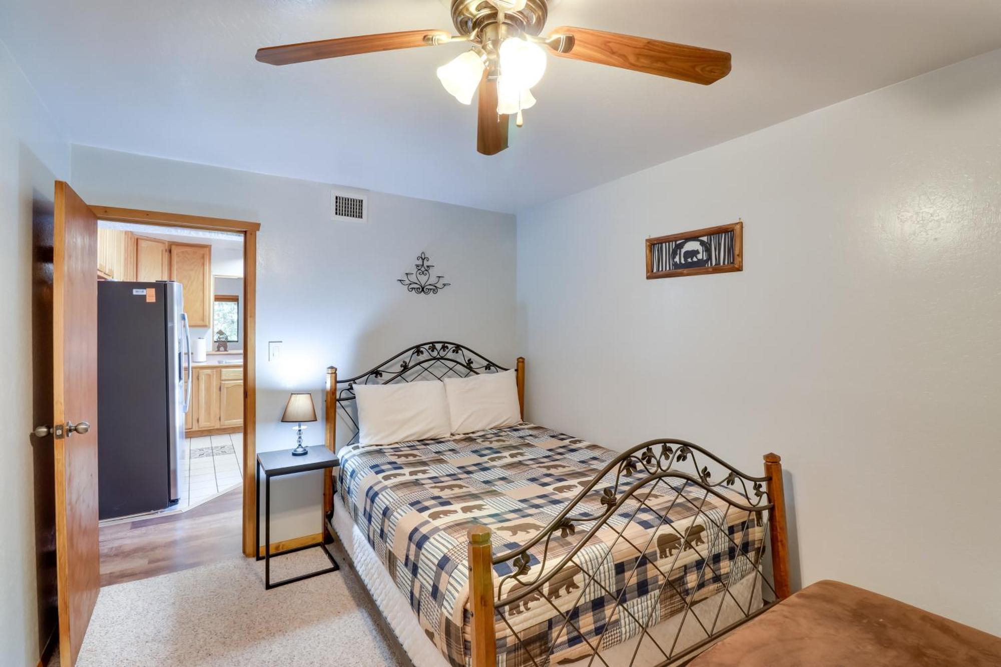 Outdoor Paradise Boat Parking&BBQ, 1Mi to Lake! Pinetop-Lakeside Bagian luar foto